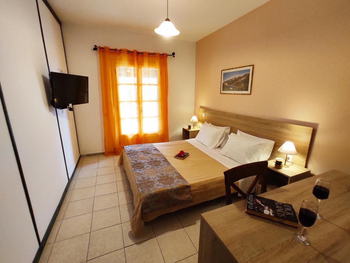 Villa Eirini By Hoteliusリアパデス エクステリア 写真